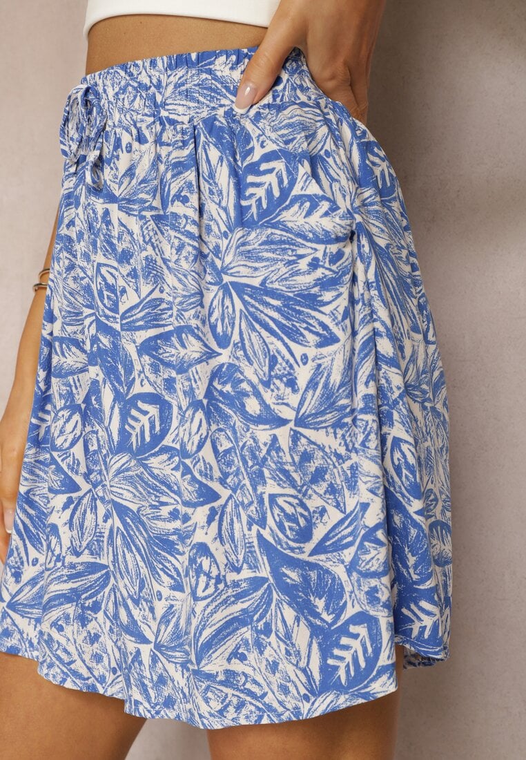 Niebieskie Szorty z Wiskozy o Luźnym Kroju High Waist Wykończone Gumką w Pasie Nellania