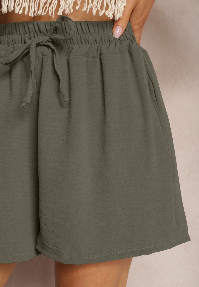 Ciemnozielone Szorty o Luźnym Kroju High Waist z Gumką w Talii Vimallora