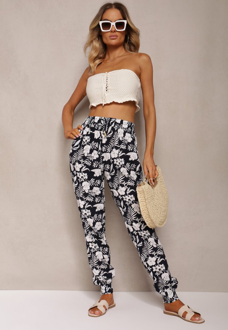 Granatowo-Białe Kwiatowe Spodnie z Wiskozy High Waist Wykończone w Pasie Gumką Rivasolle