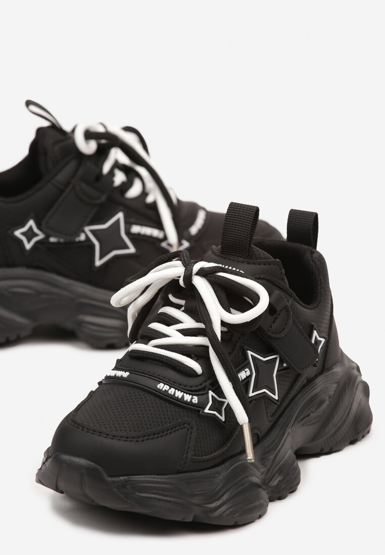 Czarne Buty Sportowe Sneakersy na Grubej Tłoczonej Podeszwie Ozdobione Gwiazdkami Fibolena