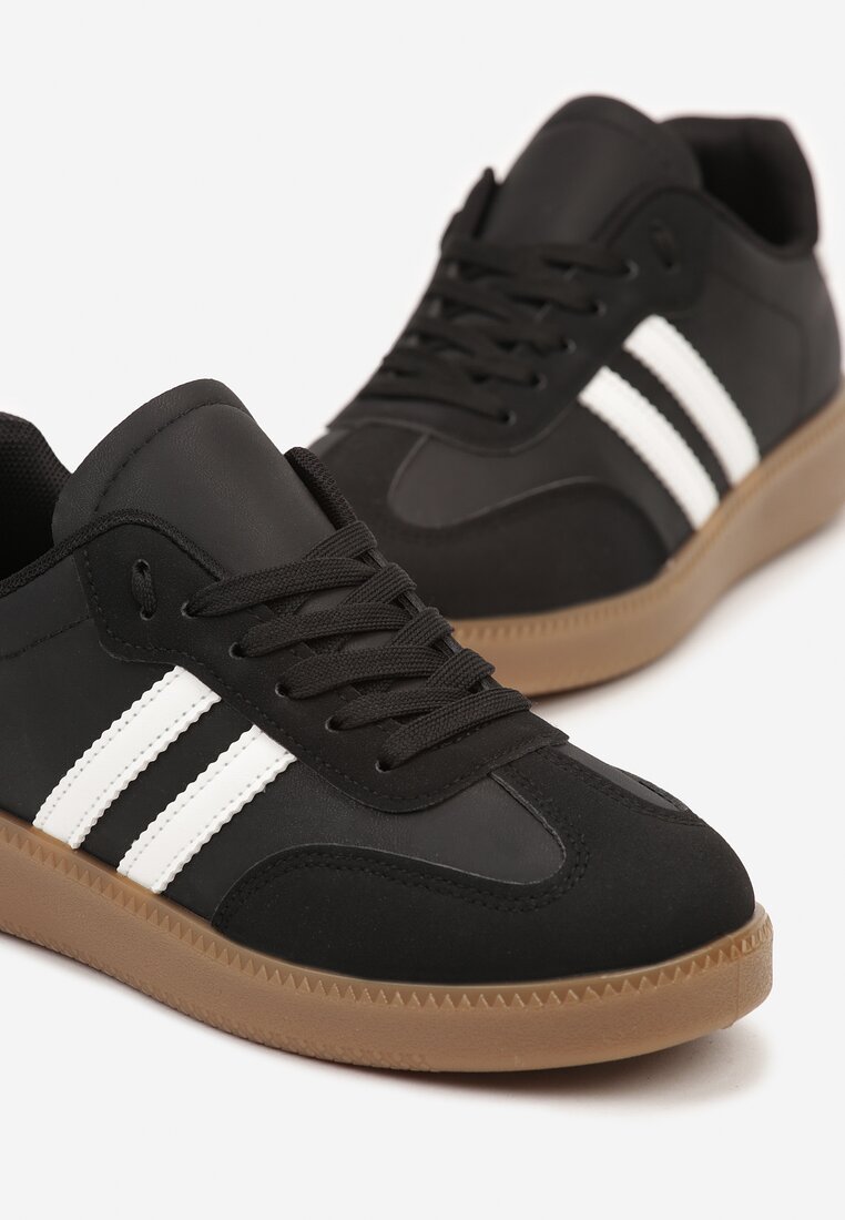 Czarne Sneakersy Sznurowane w Sportowym Stylu Mrefia