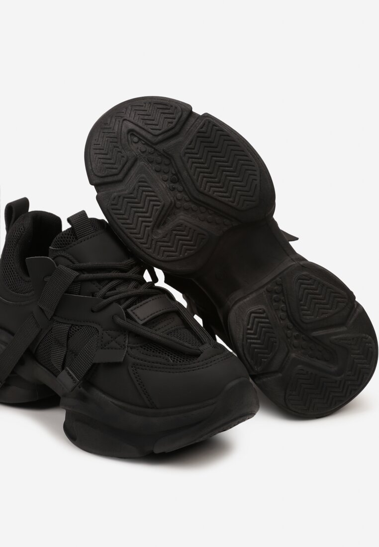 Czarne Sneakersy na Platformie z Grubymi Sznurówkami i Przeszyciami Wladisa