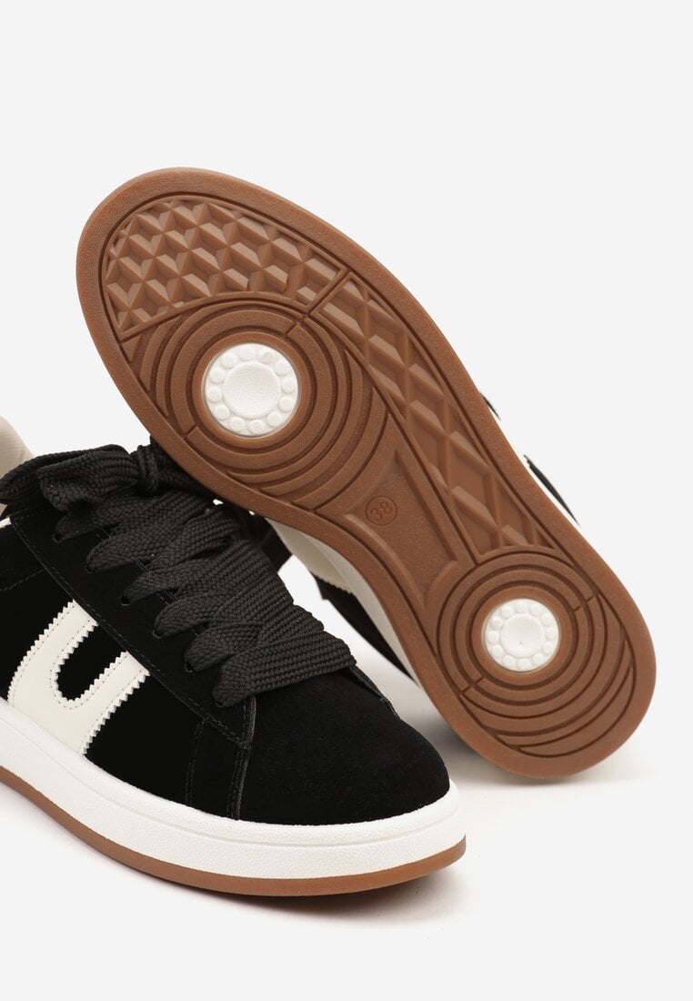 Czarne Sznurowane Sneakersy na Płaskie Podeszwie Wykończone Geometrycznym Wzorem Genaria