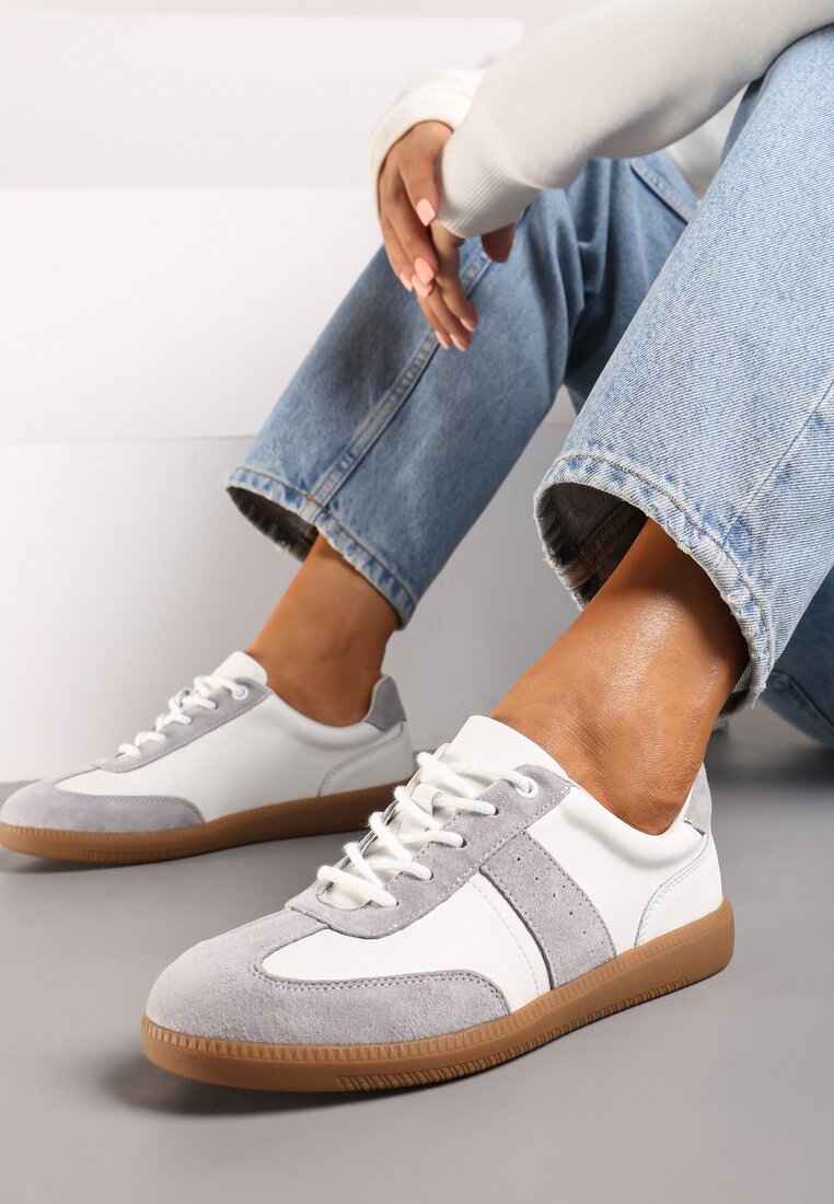 Biało-Szare Sneakersy na Płaskiej Podeszwie ze Skóry Naturalnej Ozdobione Przeszyciami Milirea