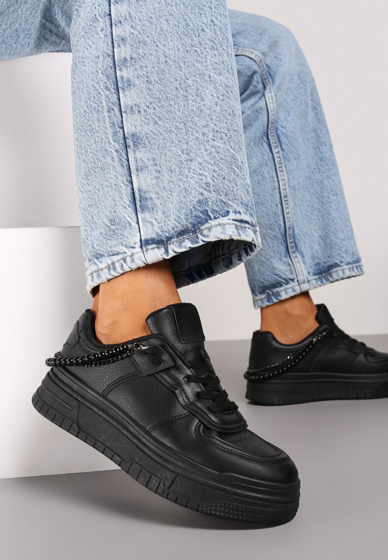 Czarne Sneakersy na Platformie Wykończone Koralikami i Łańcuszkami Milandra
