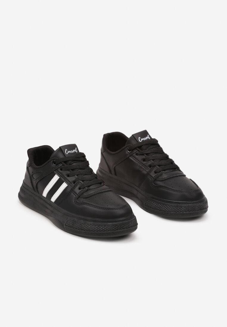 Czarno-Białe Płaskie Sneakersy Wykończone Paskami Walleria