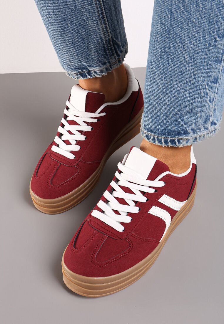 Bordowe Sneakersy na Platformie Wykończone Paskami Mivalie