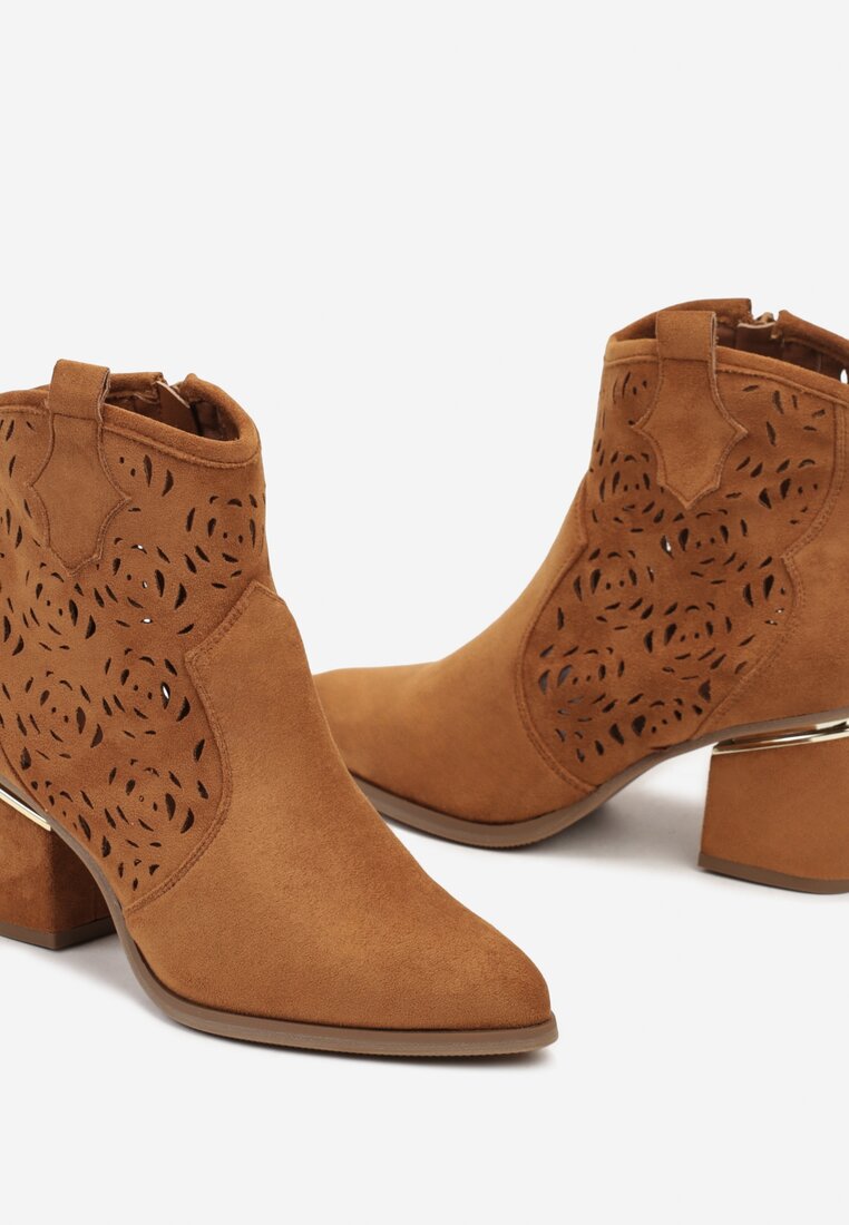 Brązowe Botki Boho z Ażurową Cholewką Mivalaya
