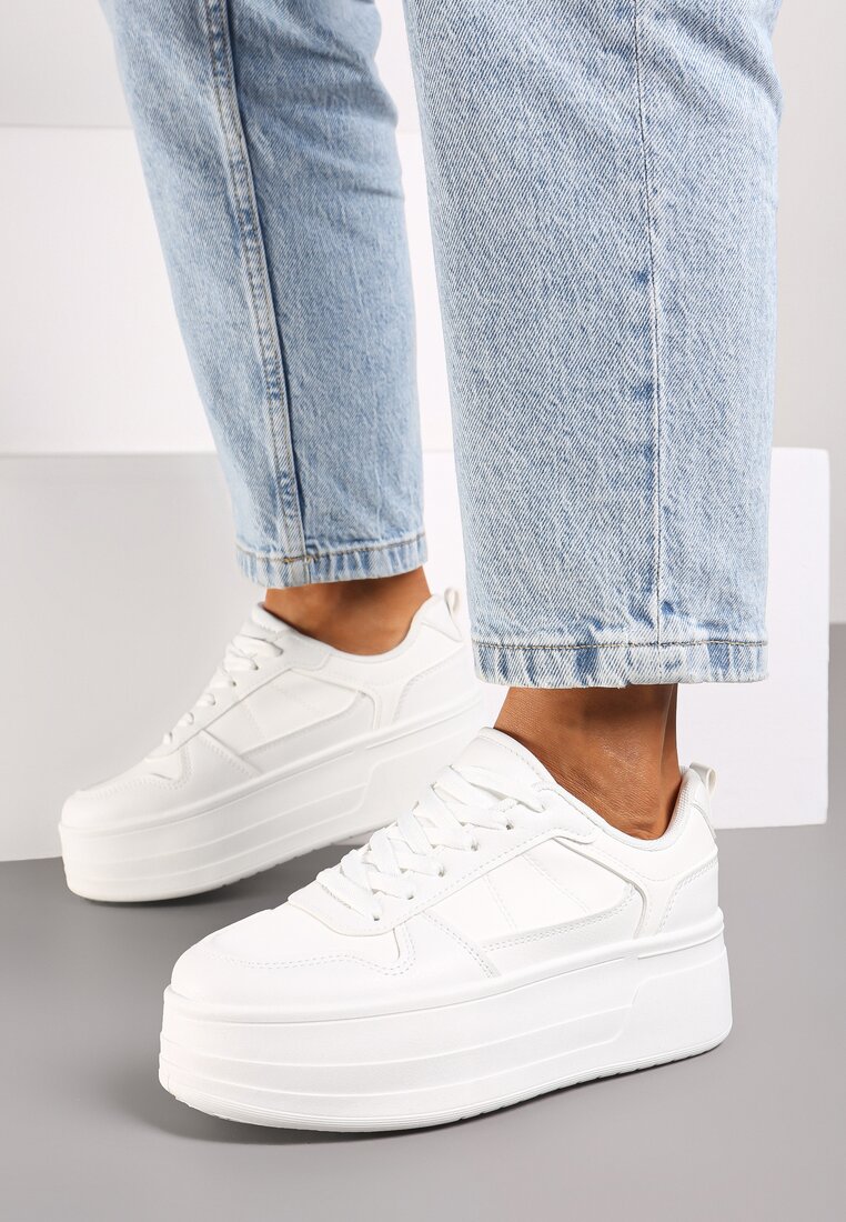 Białe Sneakersy na Wysokiej Platformie Revanisa