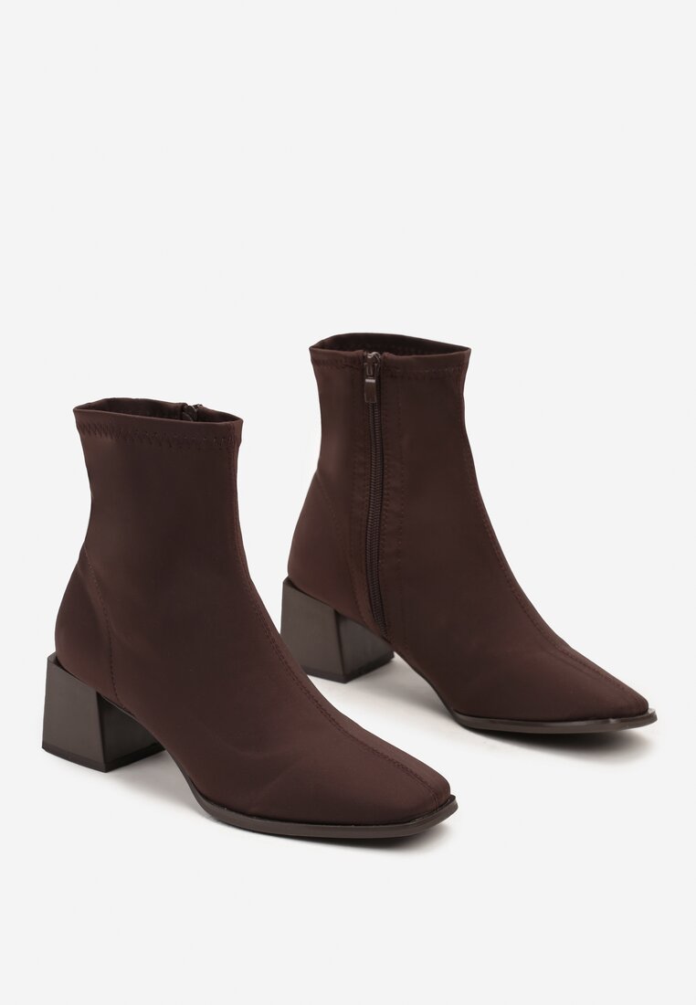 Botine maro