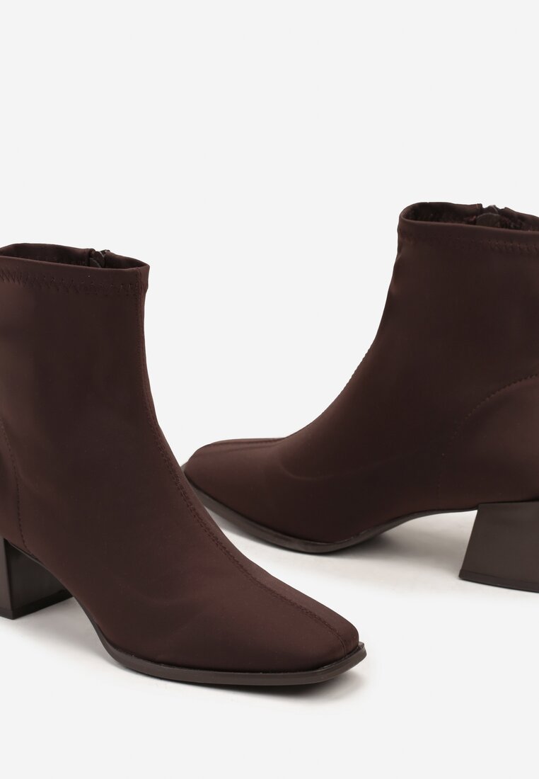 Botine maro