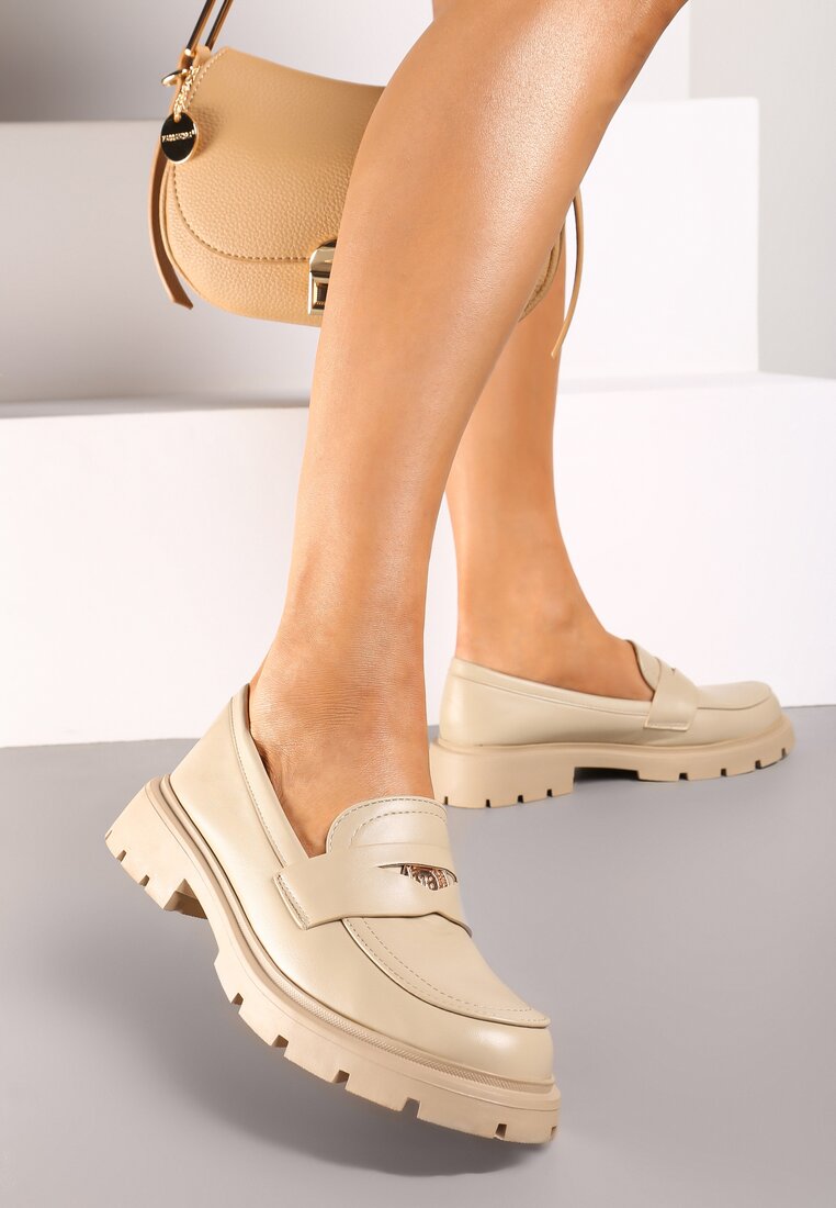 Mocasini bej