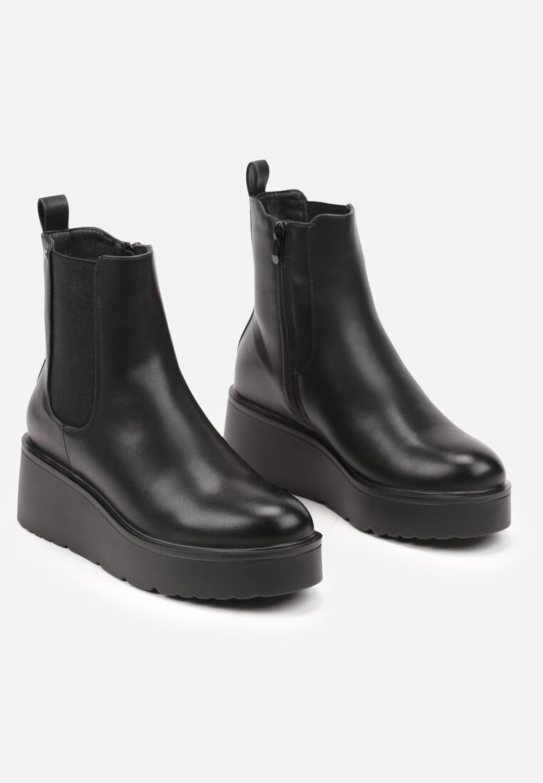 Czarne Botki Sztyblety na Koturnie z Elastyczną Gumką na Cholewce Rivariela