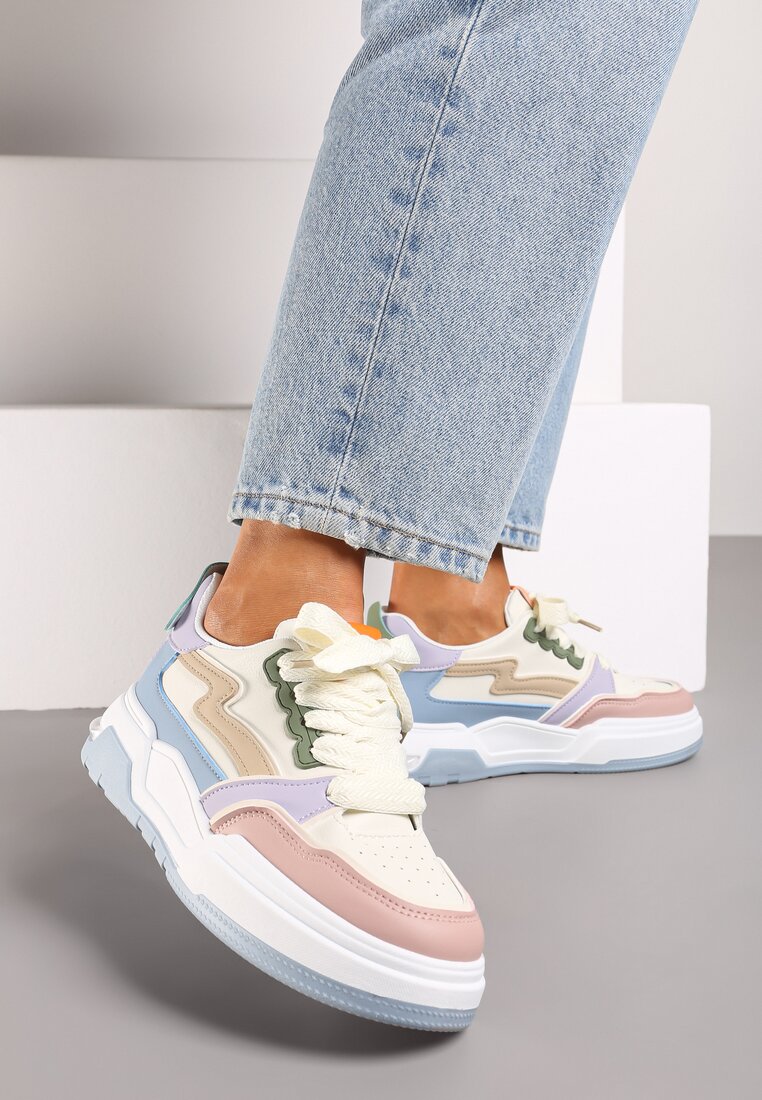 Niebiesko-Białe Sneakersy z Przeszyciami i Grubą Podeszwą Berinela