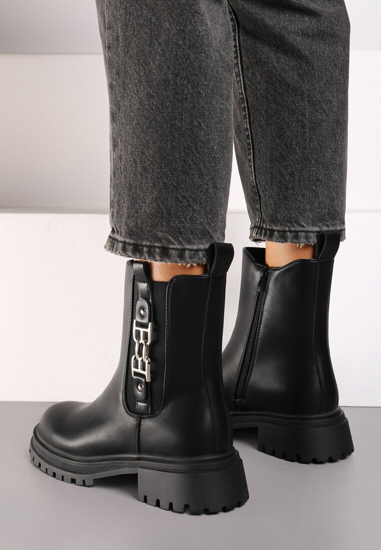 Botine Negre