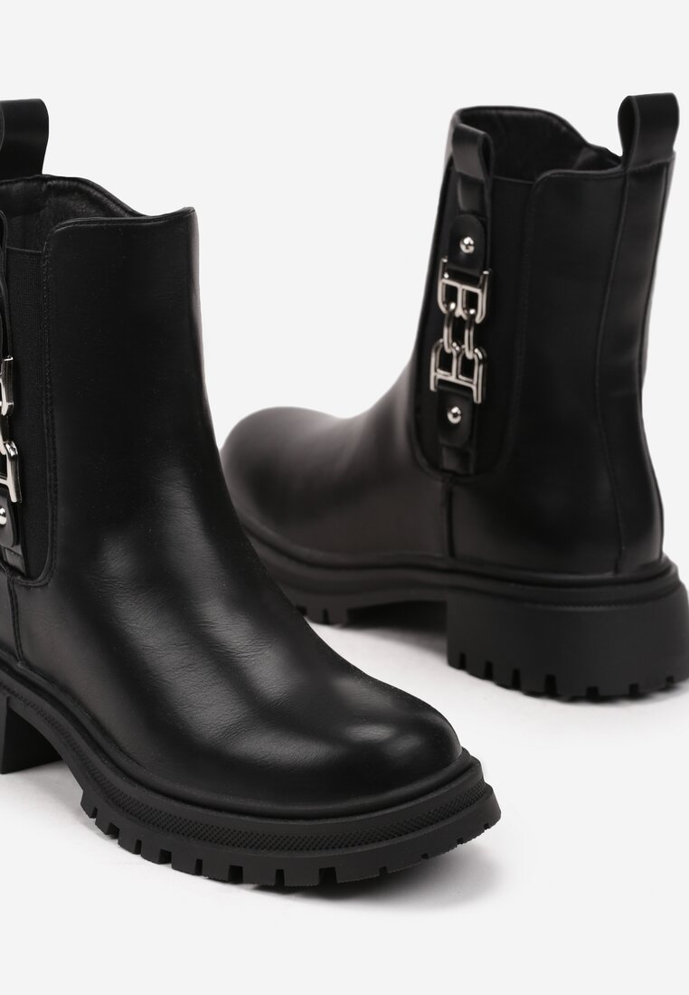 Botine Negre