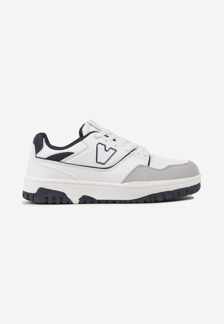 Biało-Granatowe Sneakersy Sznurowane z Aplikacją na Boku i Przeszyciami Irilian