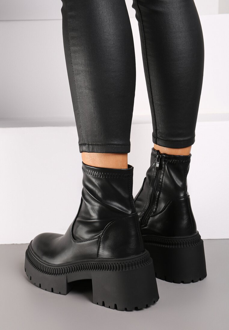 Botine Negre