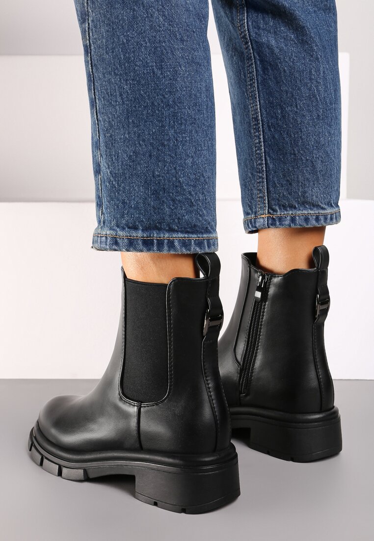Botine Negre