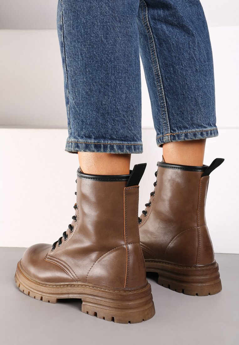 Botine Bej
