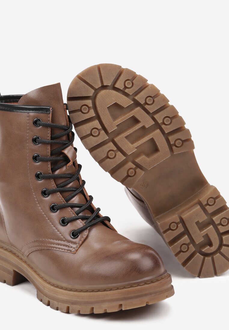 Botine Bej