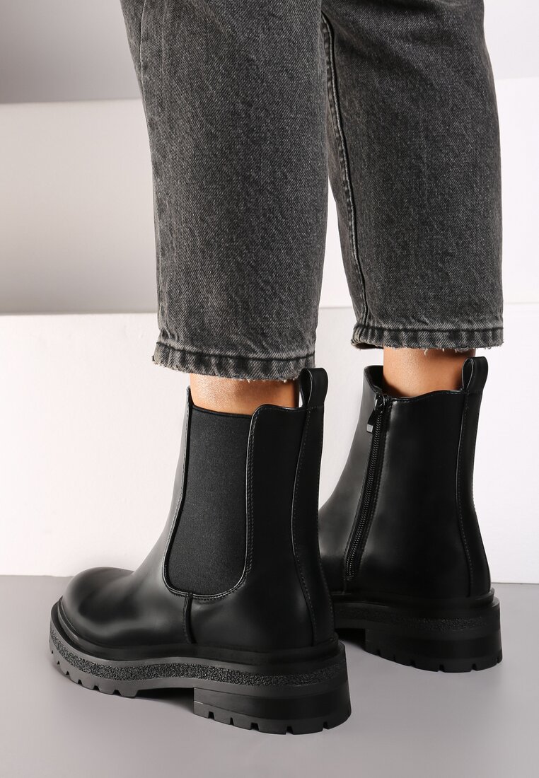 Botine Negre