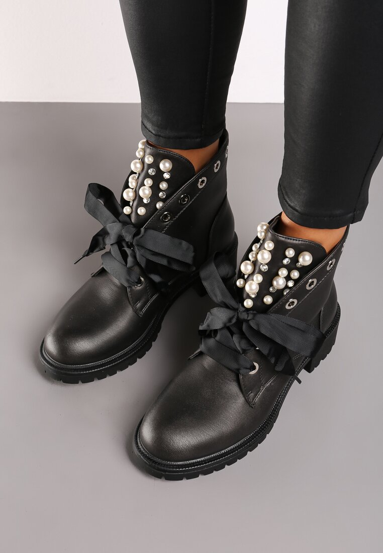 Botine Argintii