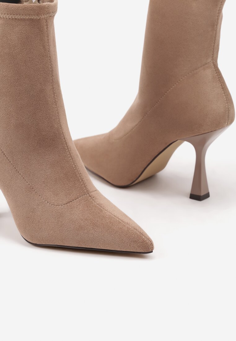 Botine Bej