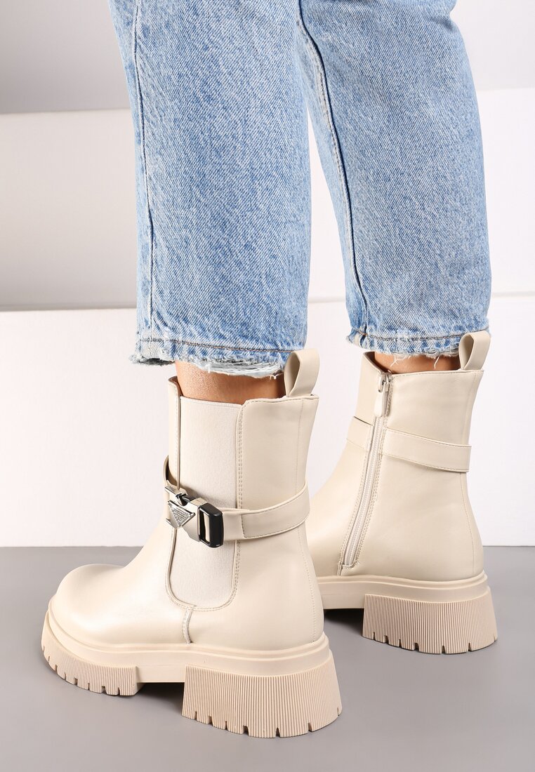 Botine Bej