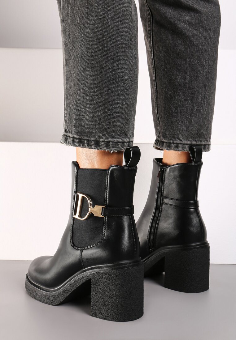 Botine Negre