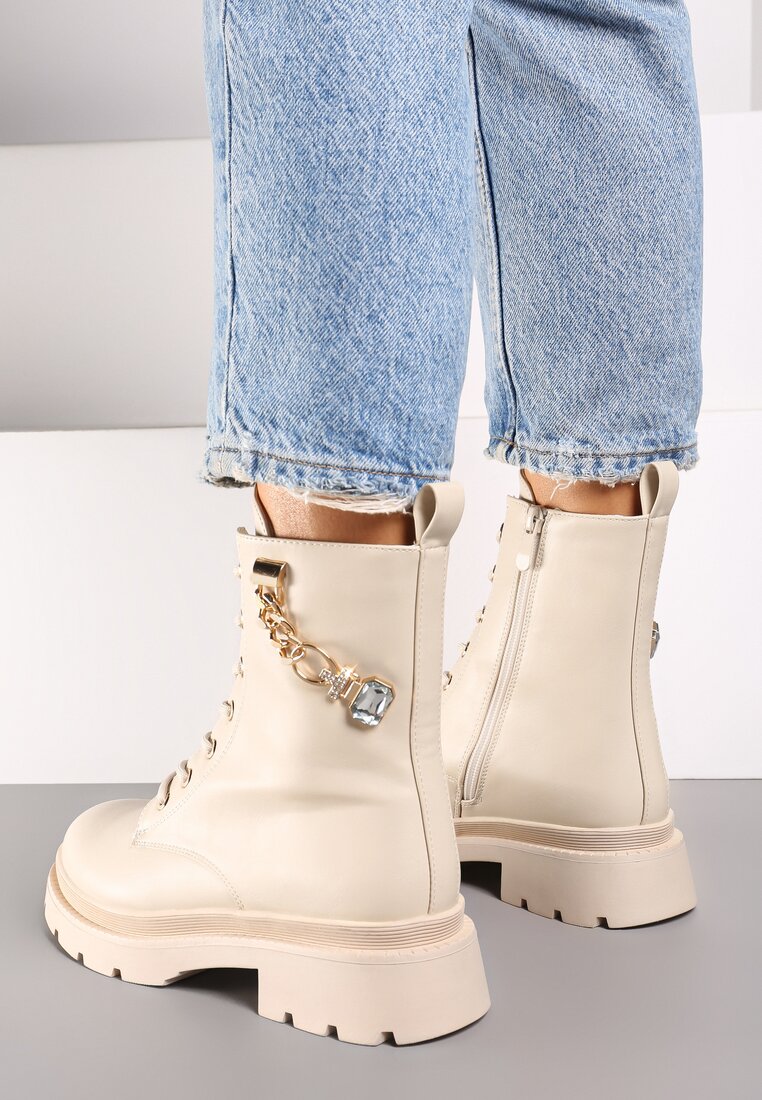 Botine Bej
