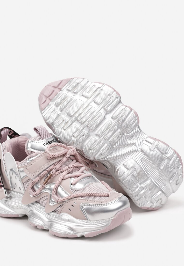 Różowe Buty Sportowe na Rzep z Metalicznymi Wstawkami na Grubej Podeszwie Lessiana