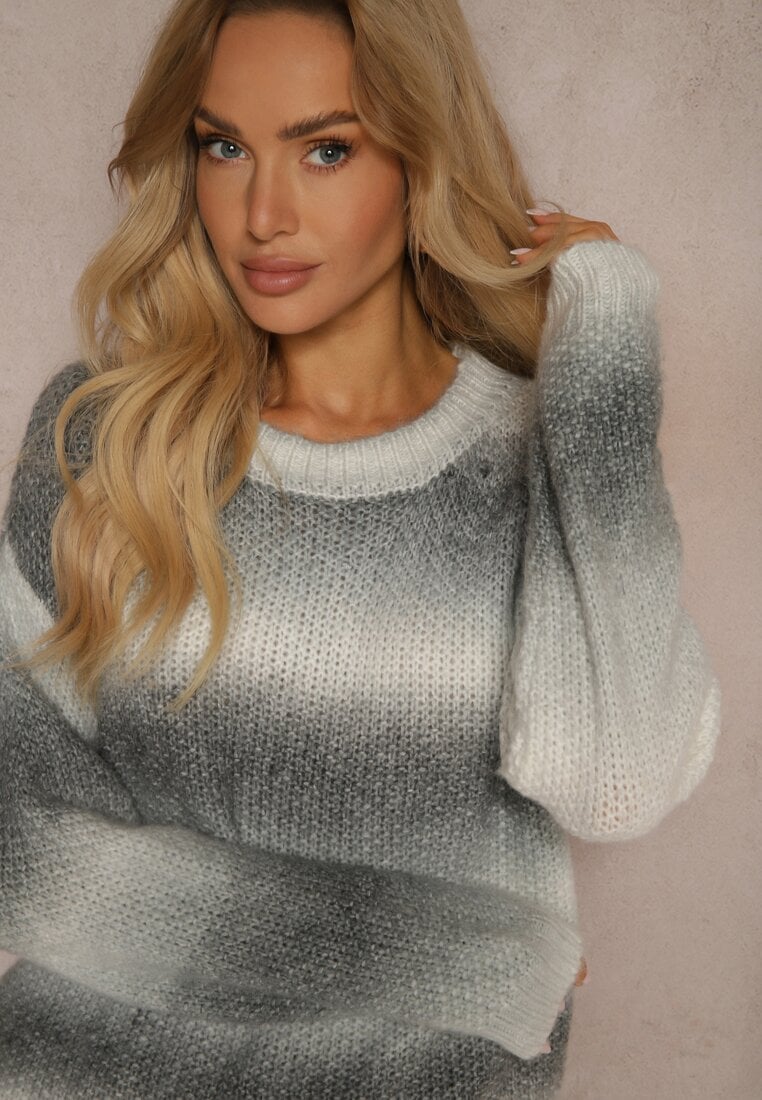 Szary Casualowy Sweter Ombre o Delikantym Splocie Ansaria