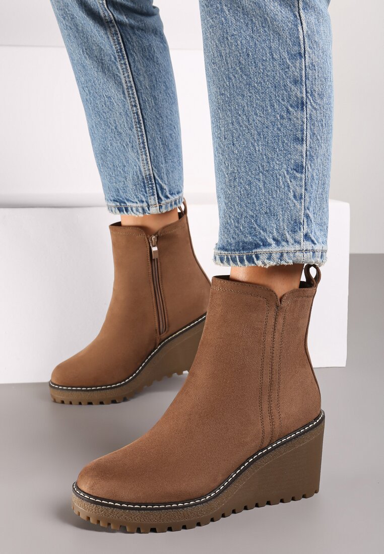 Botine Tarlitha Bej