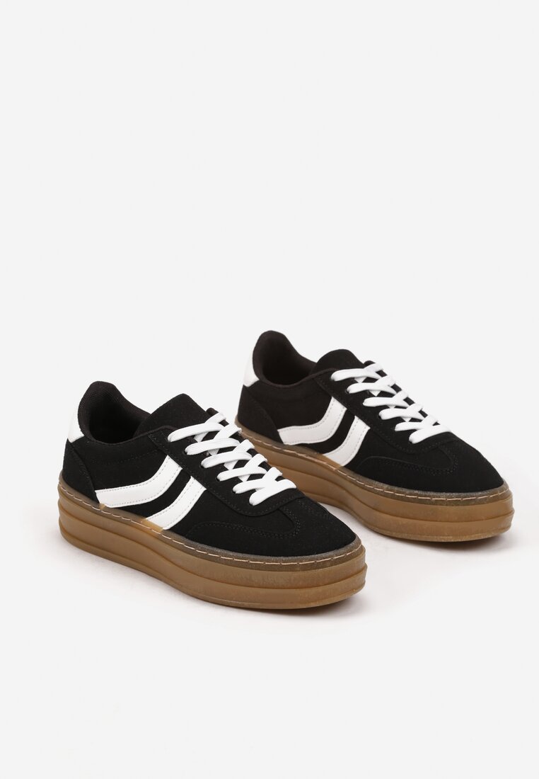 Czarne Sneakersy na Grubszej Podeszwie z Przeszyciami Erisosa