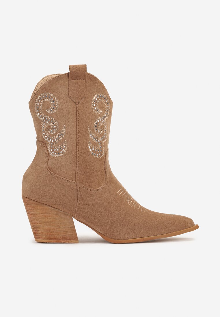Botine Ansitha Maro