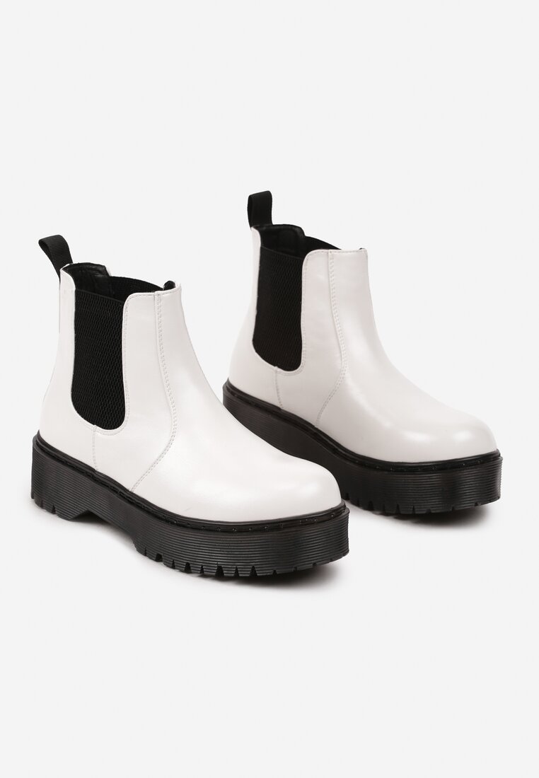 Botine Dailese Albe