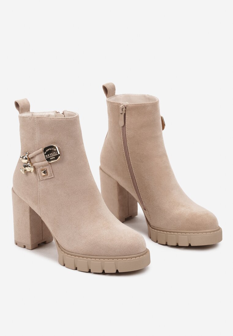 Botine Mialioae Bej