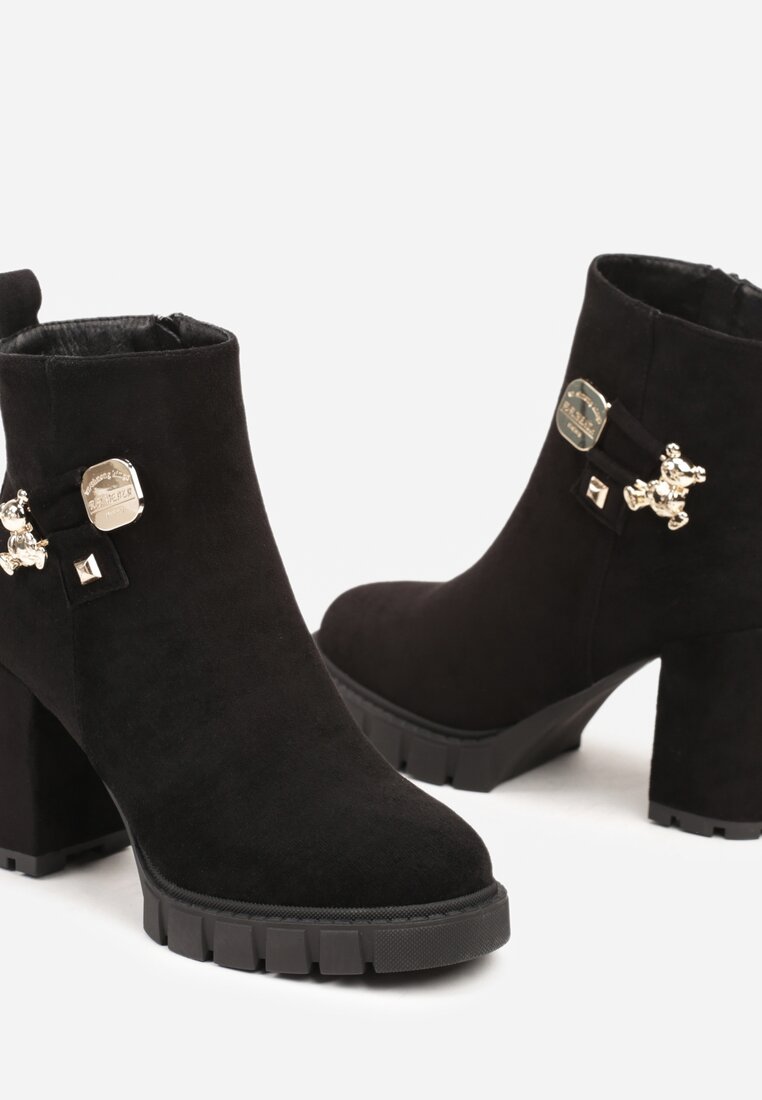 Botine Mialioae Negre