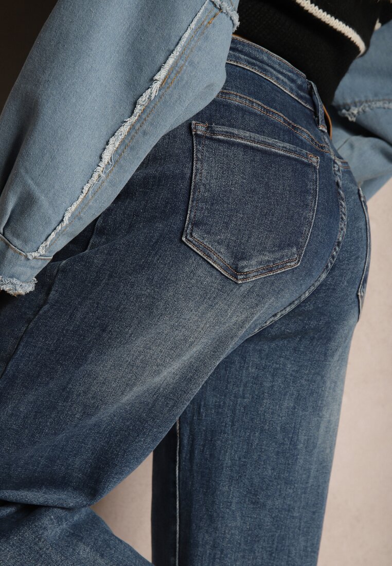Niebieskie Jeansy z Dodatkiem Bawełny Mom Fit High Waist Ozdobione Sercem Riannae