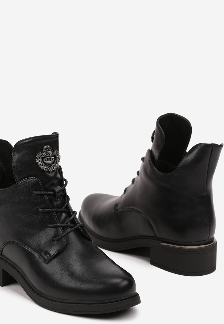 Botine Negre