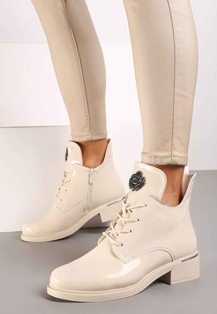 Botine Bej