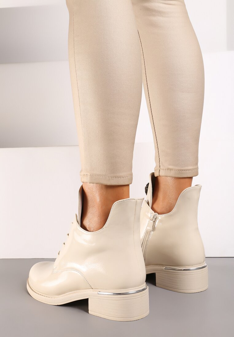 Botine Bej