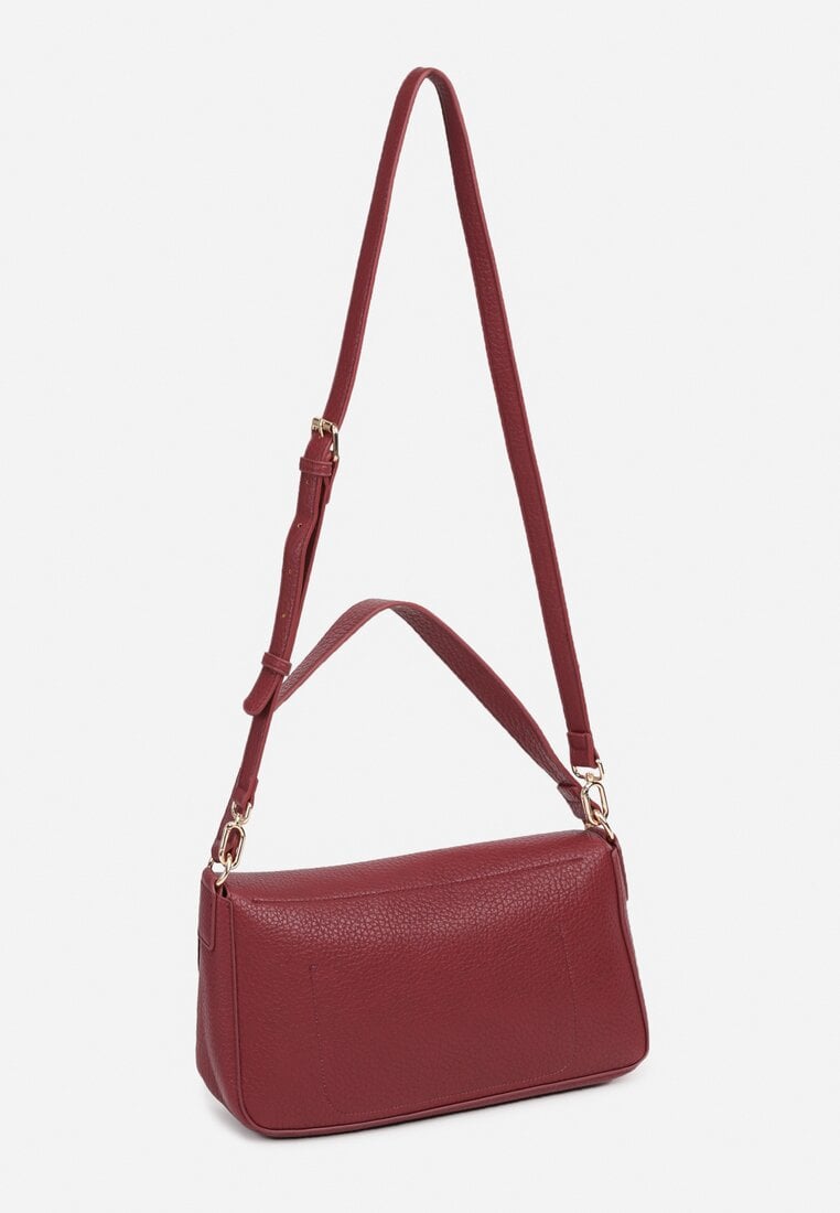 Bordowa Torebka Prostokątna z Metalicznym Breloczkiem i Dodatkowym Paskiem Cremma