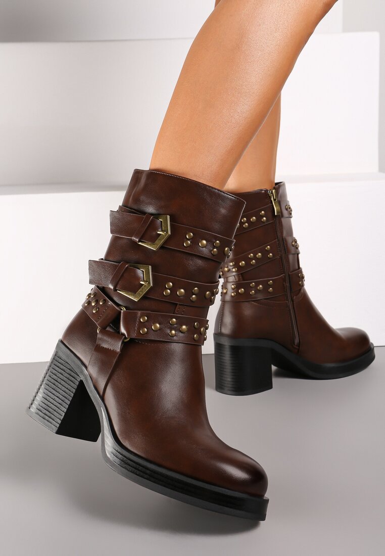 Botine Nirinae Maro