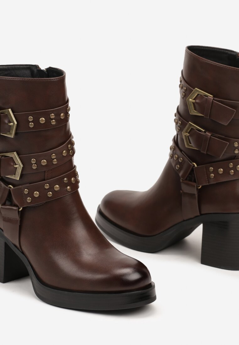 Botine Nirinae Maro
