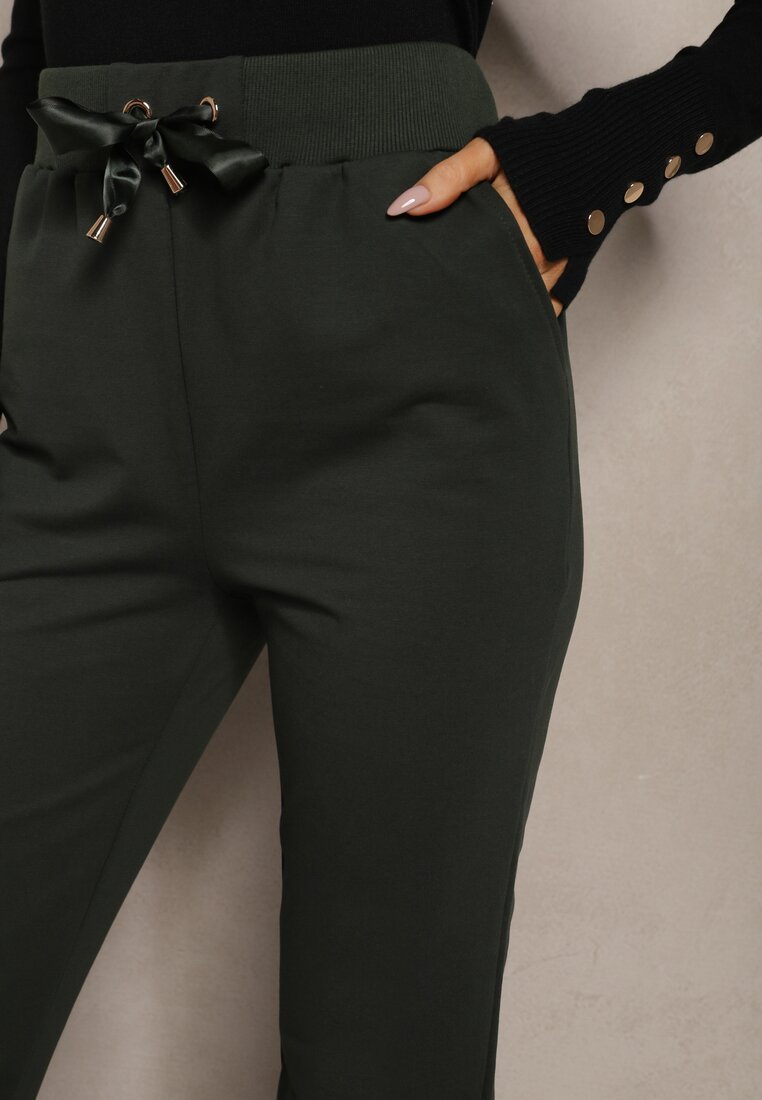 Pantaloni Verzi