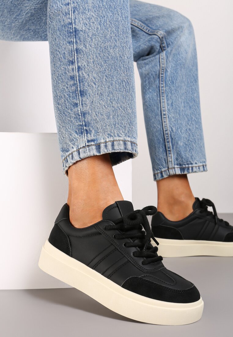 Czarne Sznurowane Sneakersy na Platformie Ozdobione Paskami Tialise