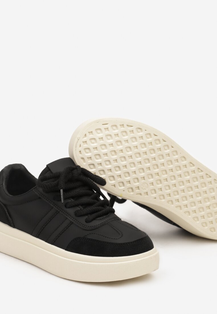 Czarne Sznurowane Sneakersy na Platformie Ozdobione Paskami Tialise