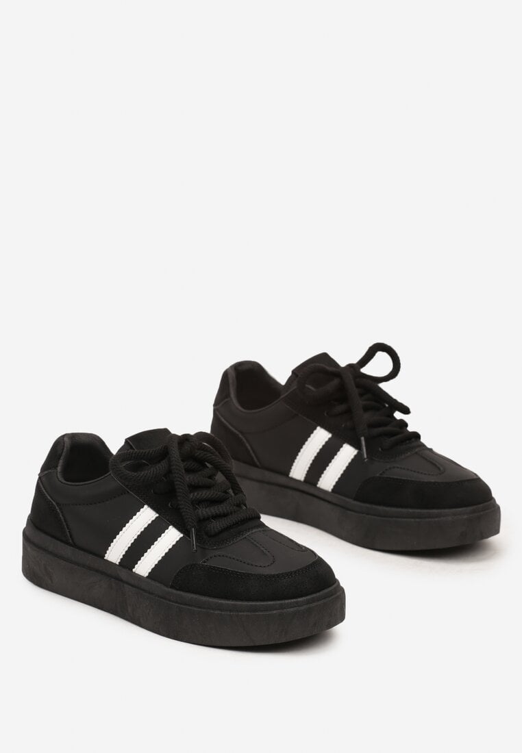 Czarno-Białe Sznurowane Sneakersy na Platformie Ozdobione Paskami Tialise